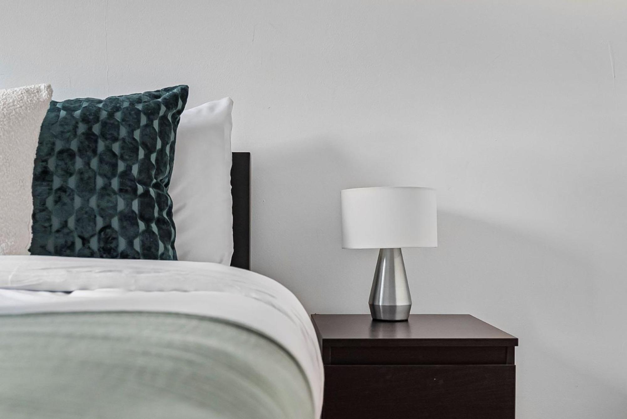 King'S Cross - 2Br With Terrace - Cityapartmentstay London Exteriör bild