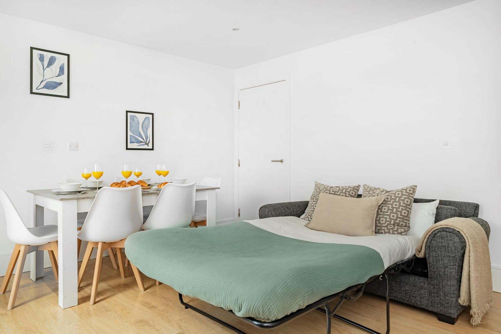 King'S Cross - 2Br With Terrace - Cityapartmentstay London Exteriör bild
