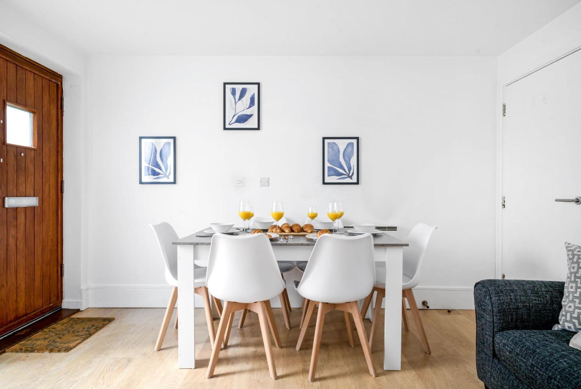 King'S Cross - 2Br With Terrace - Cityapartmentstay London Exteriör bild